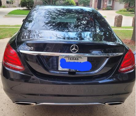 Photo 2 of 16 of 2015 Mercedes-Benz C-Class C 300 Luxury